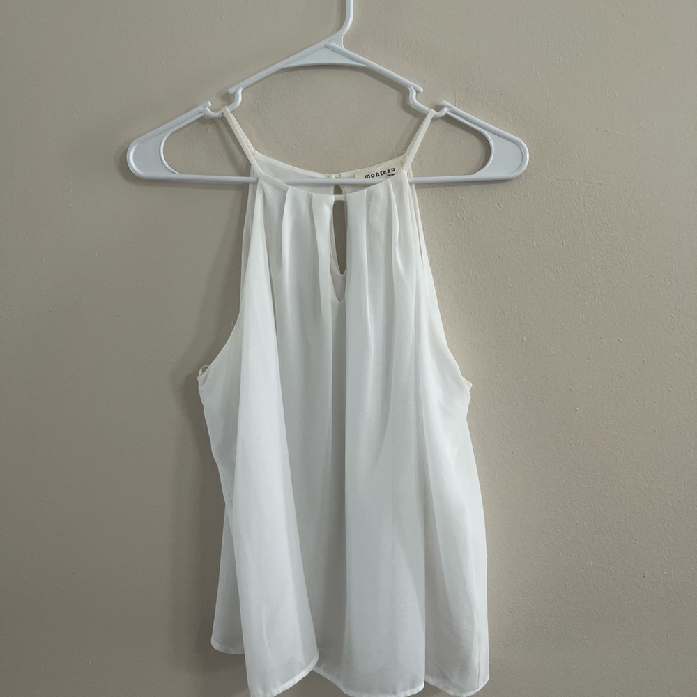 Monteau White Keyhole Blouse